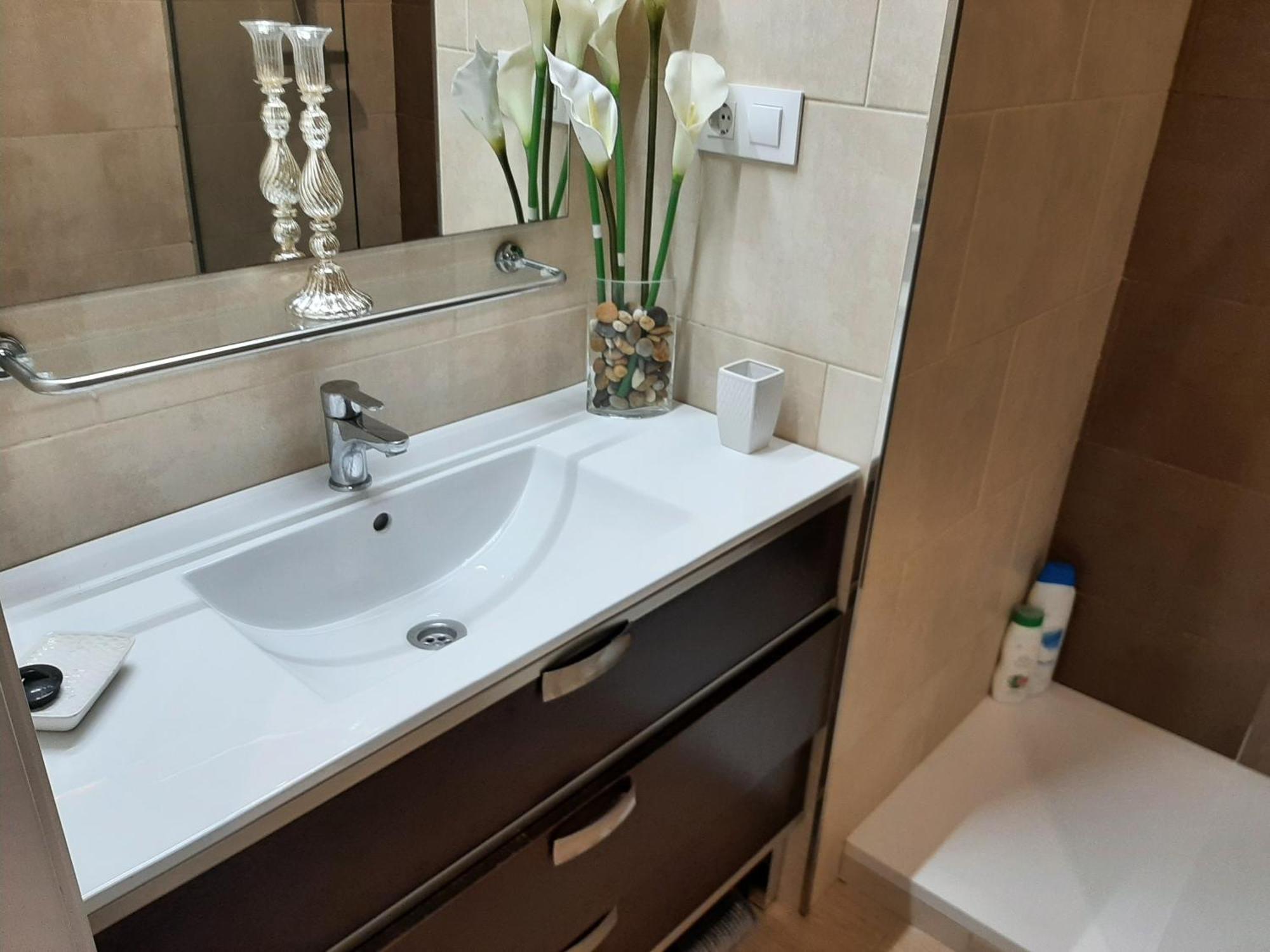 Apto Patio Andaluz. Maximo Confort Y Limpieza カディス エクステリア 写真